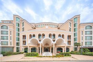 GRAND HOTEL SVETI VLAS беше отличен със знака за качество „V – Verified by Guests“ за 2025 г.