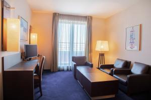 One Bedroom Suite
