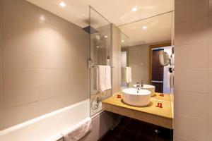 One Bedroom Suite