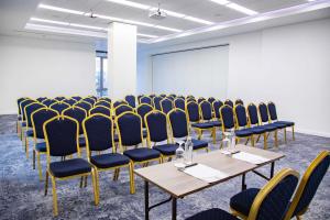 Madrid Meeting Room