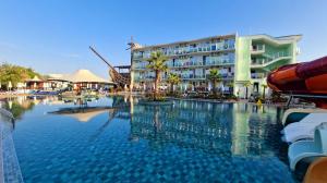 Aquapark & Pools