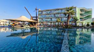 Aquapark & Pools