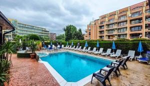Hotel Summer 2026