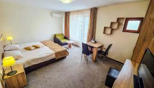 Rooms and Apartments Summer 2026