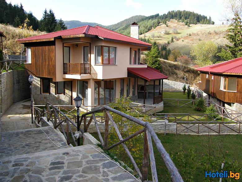 Holiday Village "RHODOPI HOUSES" Chepelare